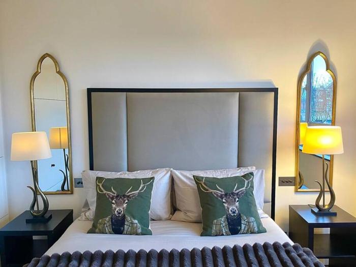 Le Cheval Suite - Chelsea