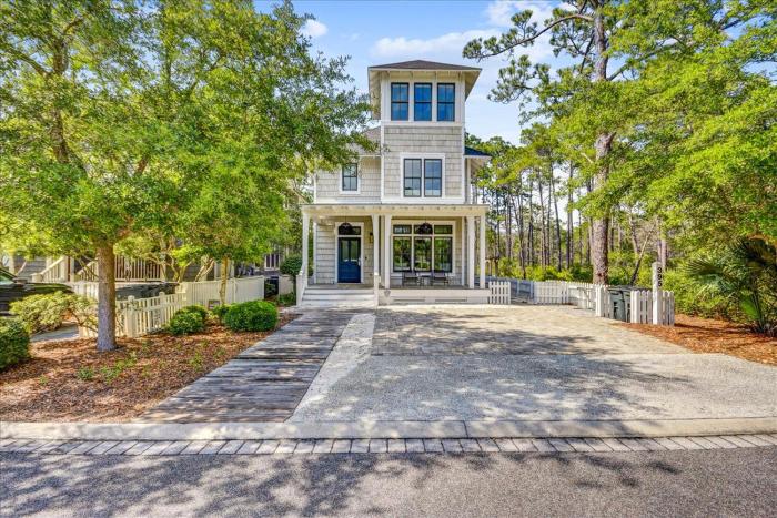 395 Tumblehome Way by 30A Escapes