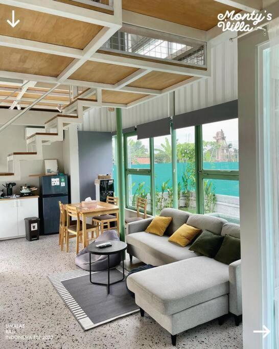 Monty’s Villa Umalas