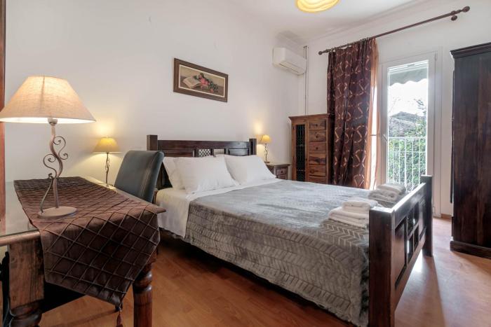 Charming Central Corfu Apartment in Old Town