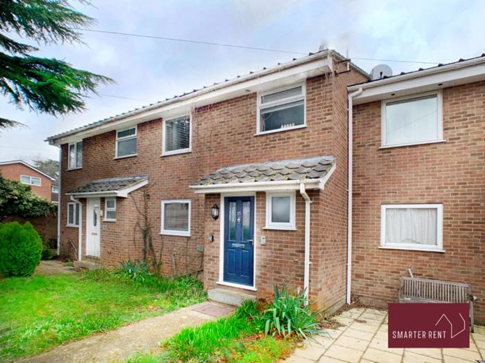 Maidenhead - 3 Bed House - Garden