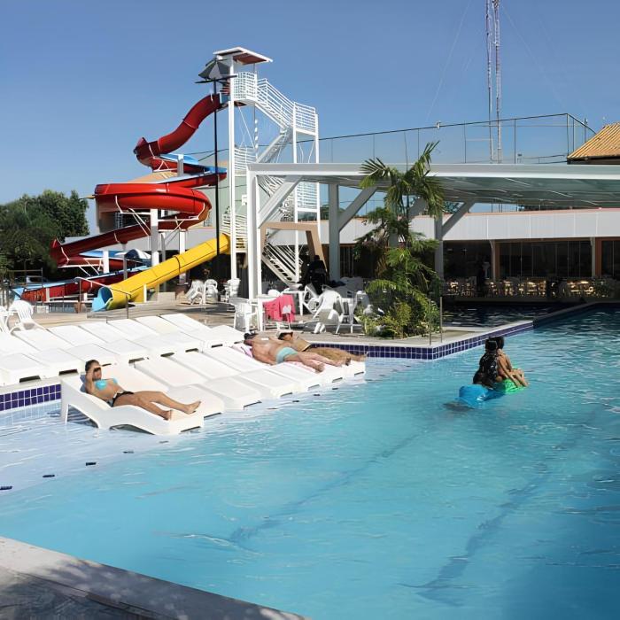 Apto 1 Suíte TOP - Pq aquático 24hs DiRoma Fiori