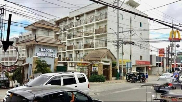 KASELDORZHOSTEL TRANSIENT at Moonwalk Paranaque