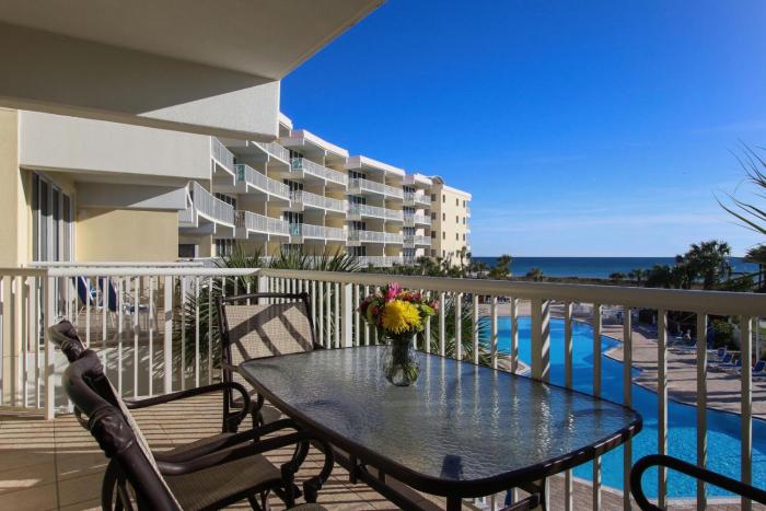 Destin West Gulfside 314 - Amazing Beach Views - Free Beach Service!