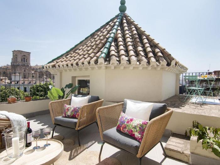 ChezmoiHomes Trinidad Deluxe Penthouse