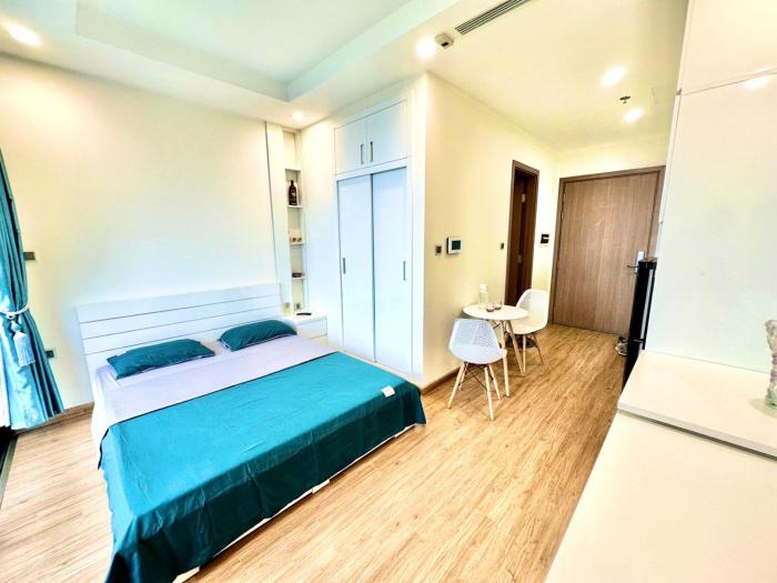 Vinhomes Green Bay Luxury Apartment