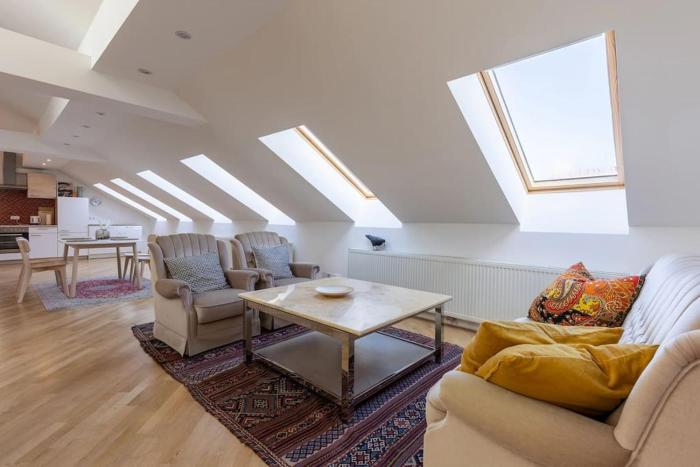 Dachgeschoß Traum in Grünruhelage - 20 Minuten ins Zentrum