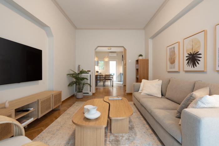 Digital Nomad Friendly & Premier Apartment in Plaka