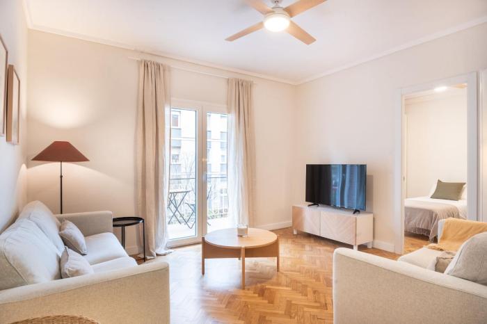 Warmth and comfort in the sought-after Eixample