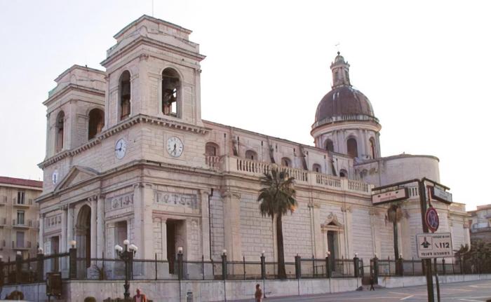 Stanza tripla in affitto Giarre