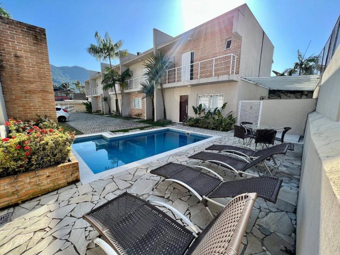 Condomínio a 100m da Praia