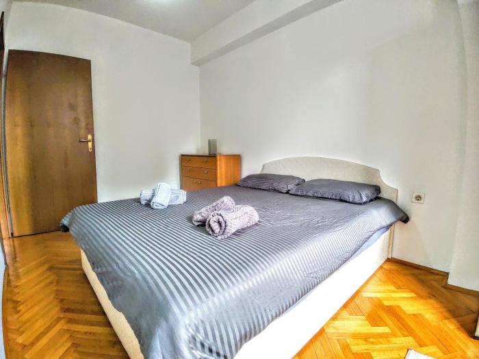Apartment Nates Place