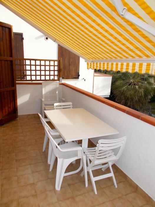 Trilocale con AC a Marcelli - M035