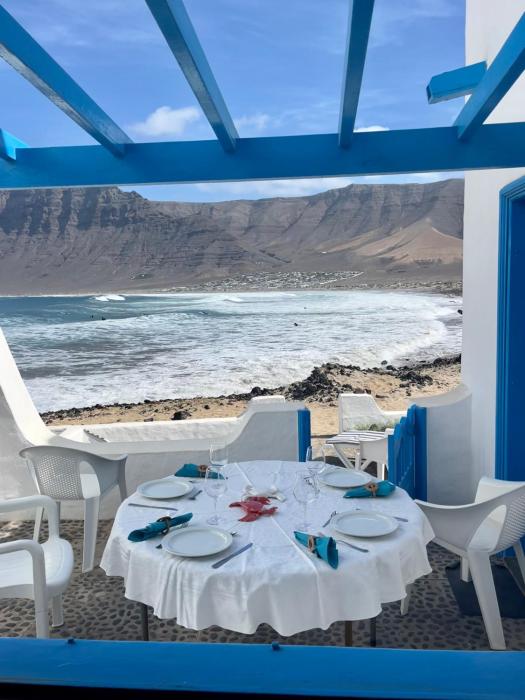 Villa Beachfront Famara