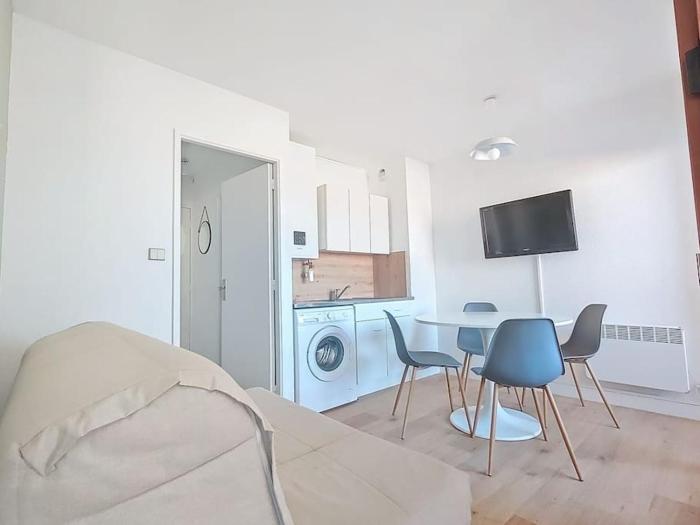 T2 vue mer accès direct plage le barcares