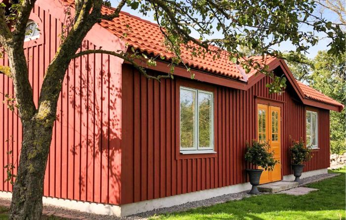 2 Bedroom Lovely Home In Degerhamn