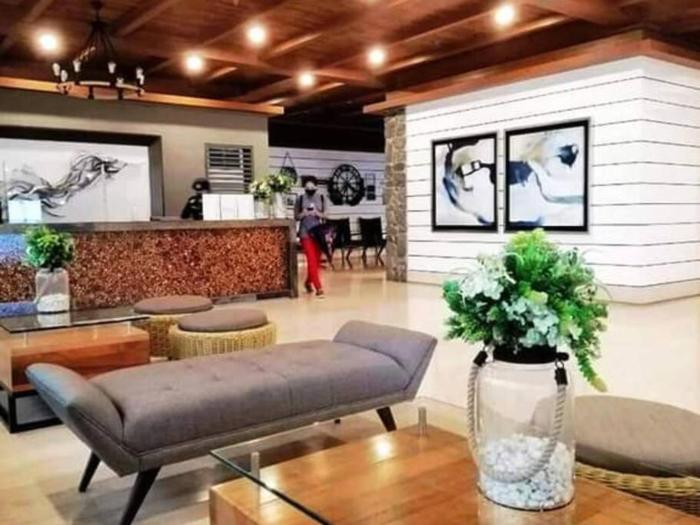 C&C Cool View Tagaytay Staycation