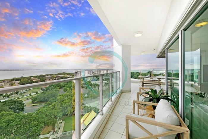 ZEN TOWERS: Cozy Executive 3-BR Family Apt in Darwin City