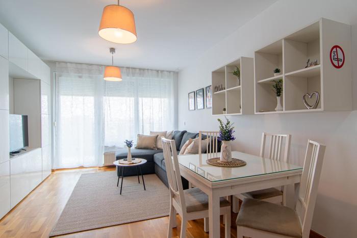 Flexible SelfCheckIns 68 - Zagreb - Garage - Loggia - New