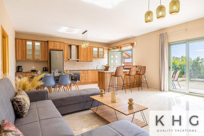 Hermes luxury apartment in Vlachata village!