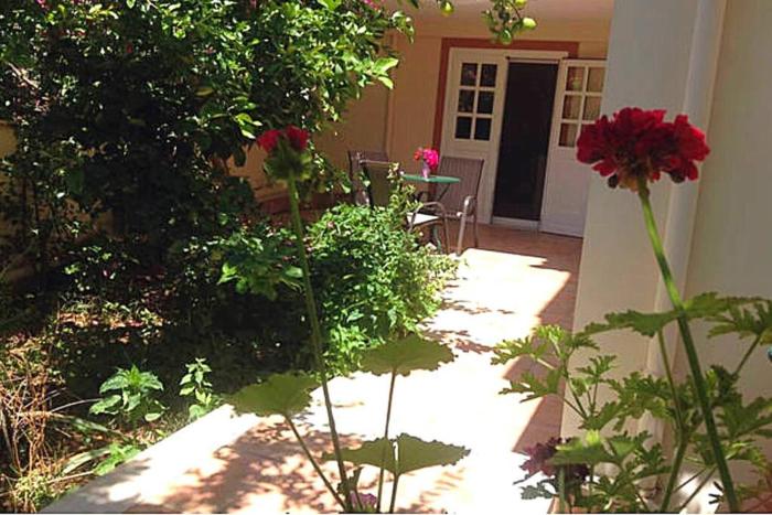 Hide Away Home in Nafplio Discounts