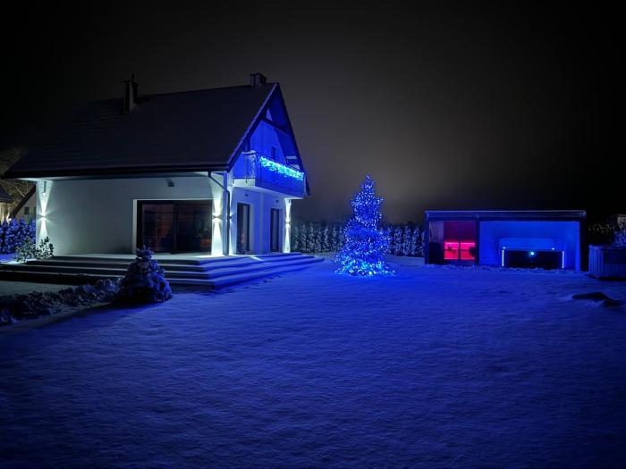 OKOŃ Wellness Ogródek, Luksusowy Dom, Jacuzzi z hydromasażem i Sauną.