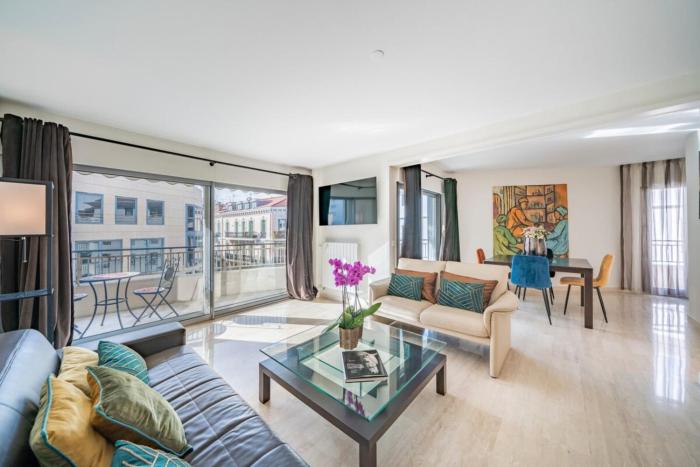 Wonderful 3 bedroom in the heart of Cannes