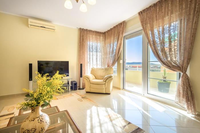 Sunny&cosy apart, Rafailovici