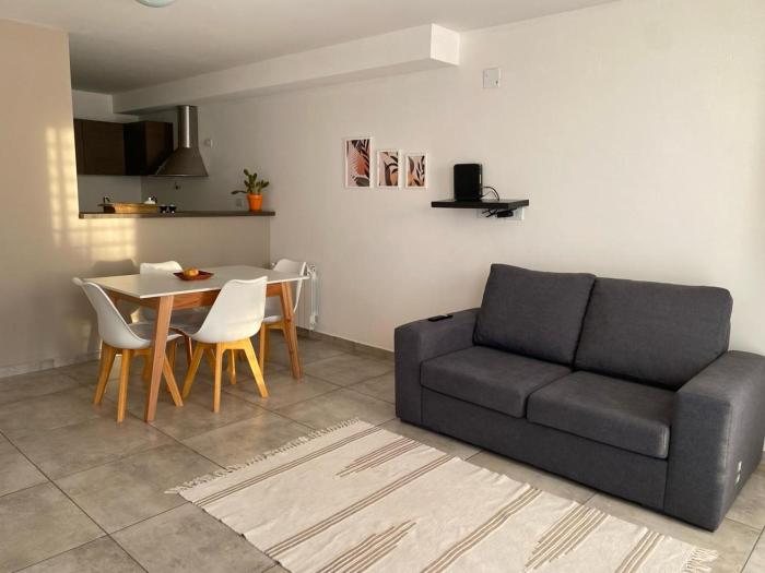 Oasis Departamentos, 4 y 2 personas