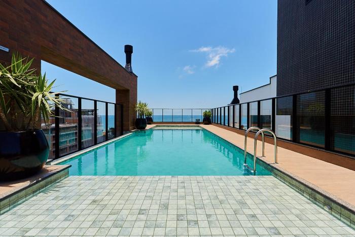 CÓD. 1129 - Apartamento com 01 quarto, vista mar com rooftop, e piscina