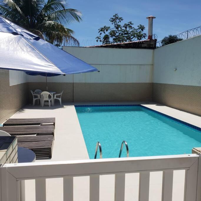 Apto no Jd Indaiá com piscina a 300m da praia