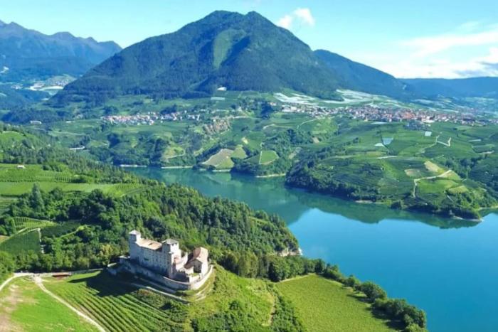 Loft 69 - Green Relax