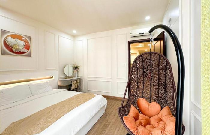 Alices home Times city