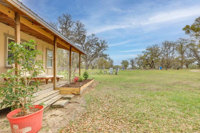 Cottage on 80-Acre Farm near WEC & Devils Den