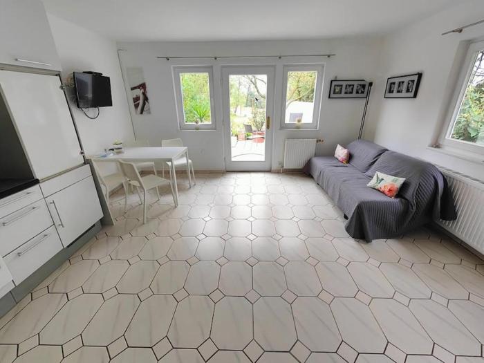 Romantic apartment with big terrace and garden view