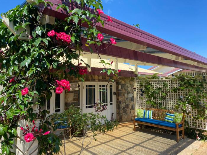 Lakefront Stone Cottage