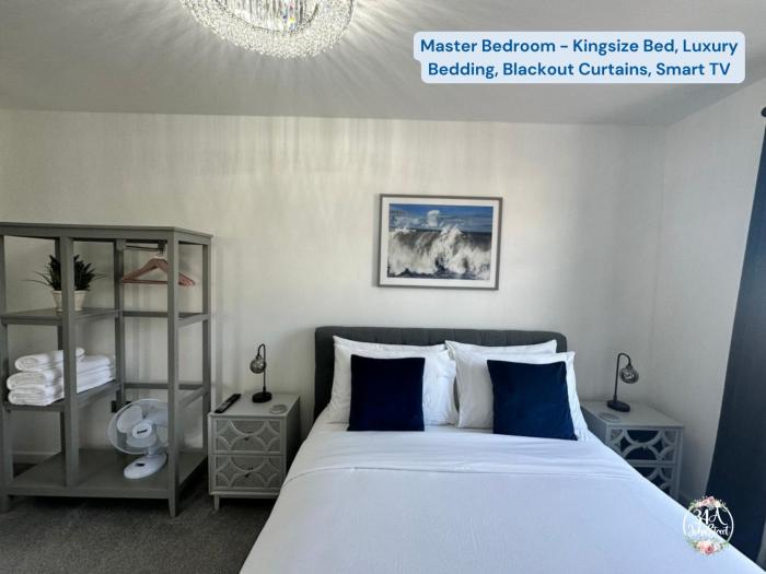 COASTAL RETREAT Town Centre Entire Property, Very Close to Sea & Restaurants, 2 King Size Beds