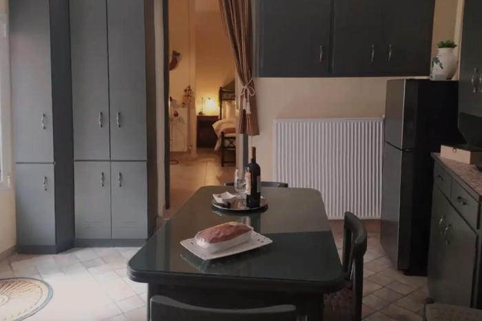 Orfeas HomeDetached House 74m2,parking&yard