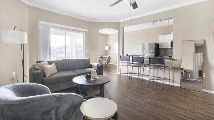 Landing Modern Apartment with Amazing Amenities (ID1403X079)