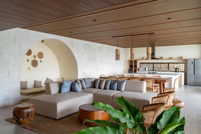 Jaden Hill Mountain City View Villa 8 bedrooms with a private heated swimming pool and a movie room