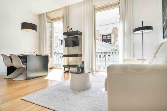 Inviting Apartment in Historic Center by REMS