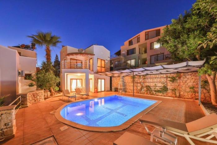 Villa Yeni with Private Pool& Sea View