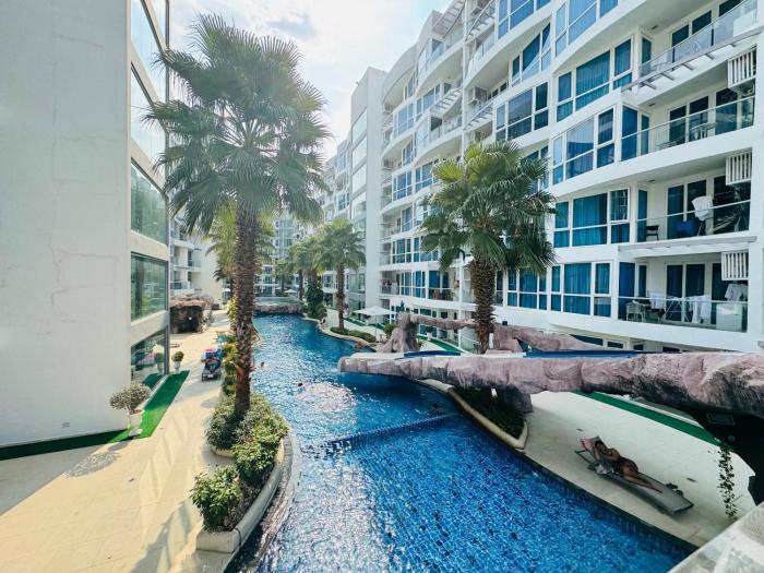 Grand Avenue Conde Pattaya