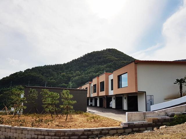 Gyeongnam goseong Hotel With7