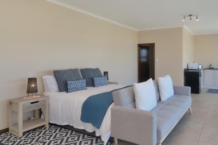 Happy Tides in Struisbaai