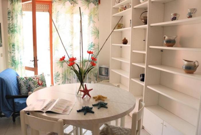 Cosy flat 80mt from the sea