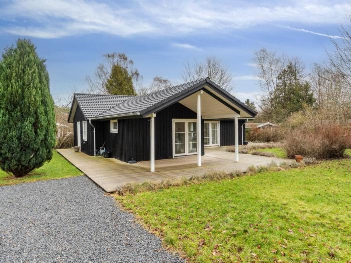 Holiday Home Loviisa - 850m from the sea by Interhome