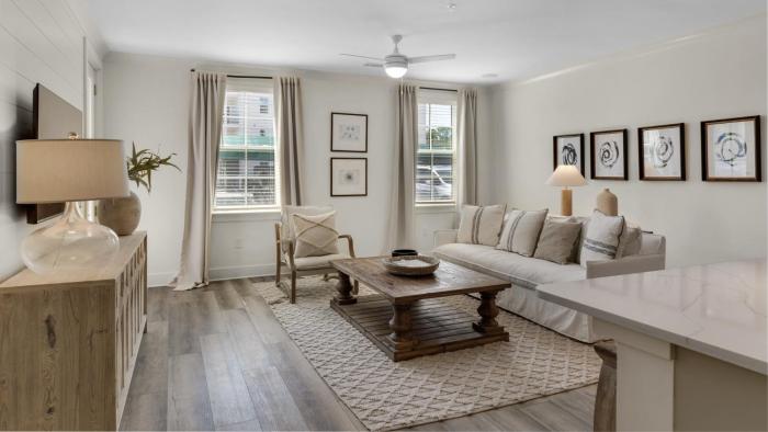 Pinewood 412 - Pinewood Palms