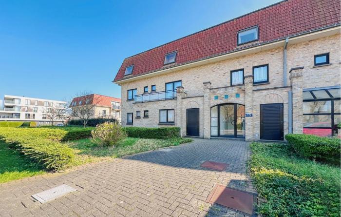 Awesome Apartment In Bredene With Wifi