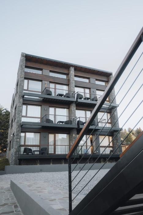 NYS BARILOCHE ALOJAMIENTO